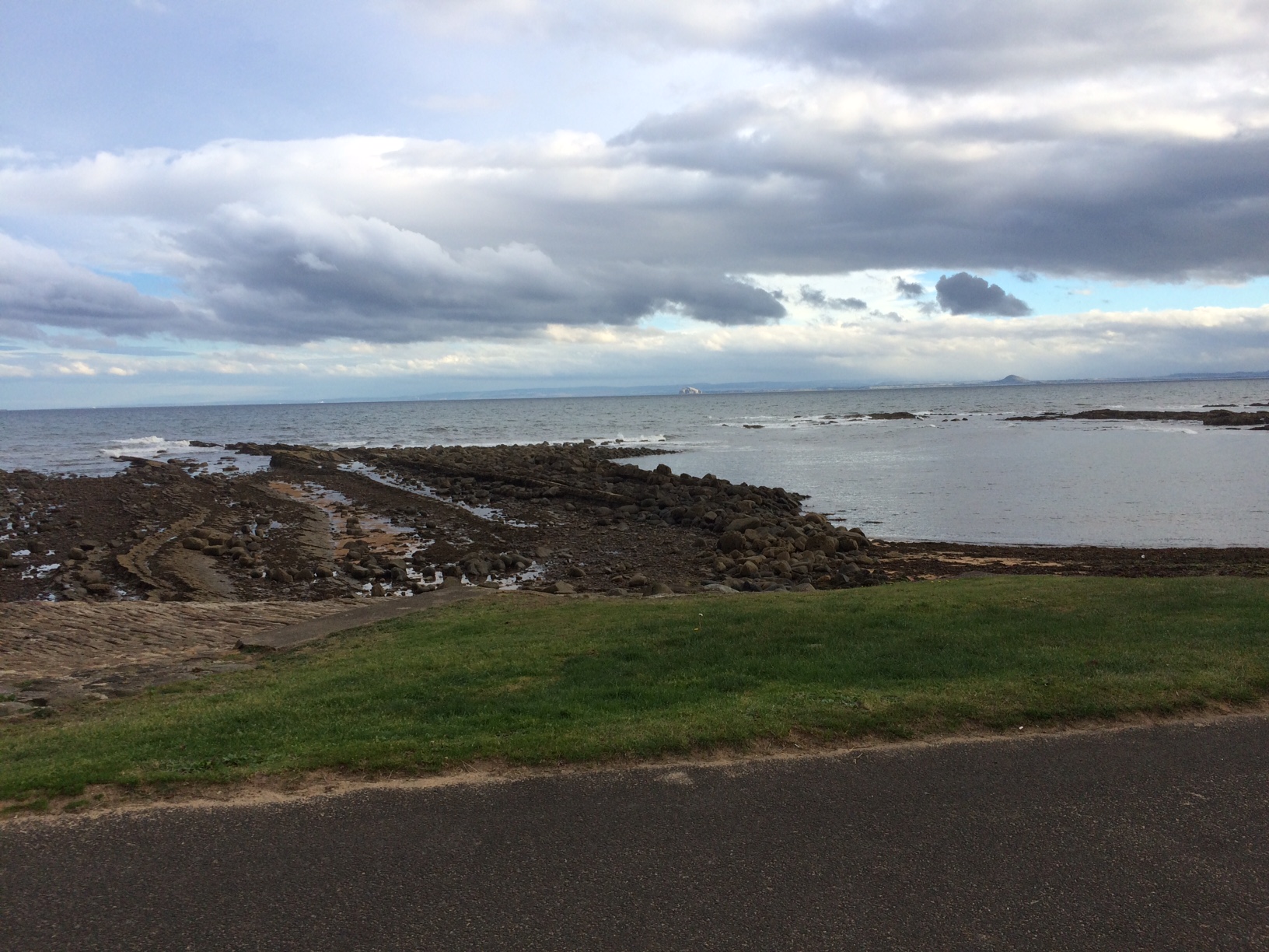 View of sea from Anstruther golf course