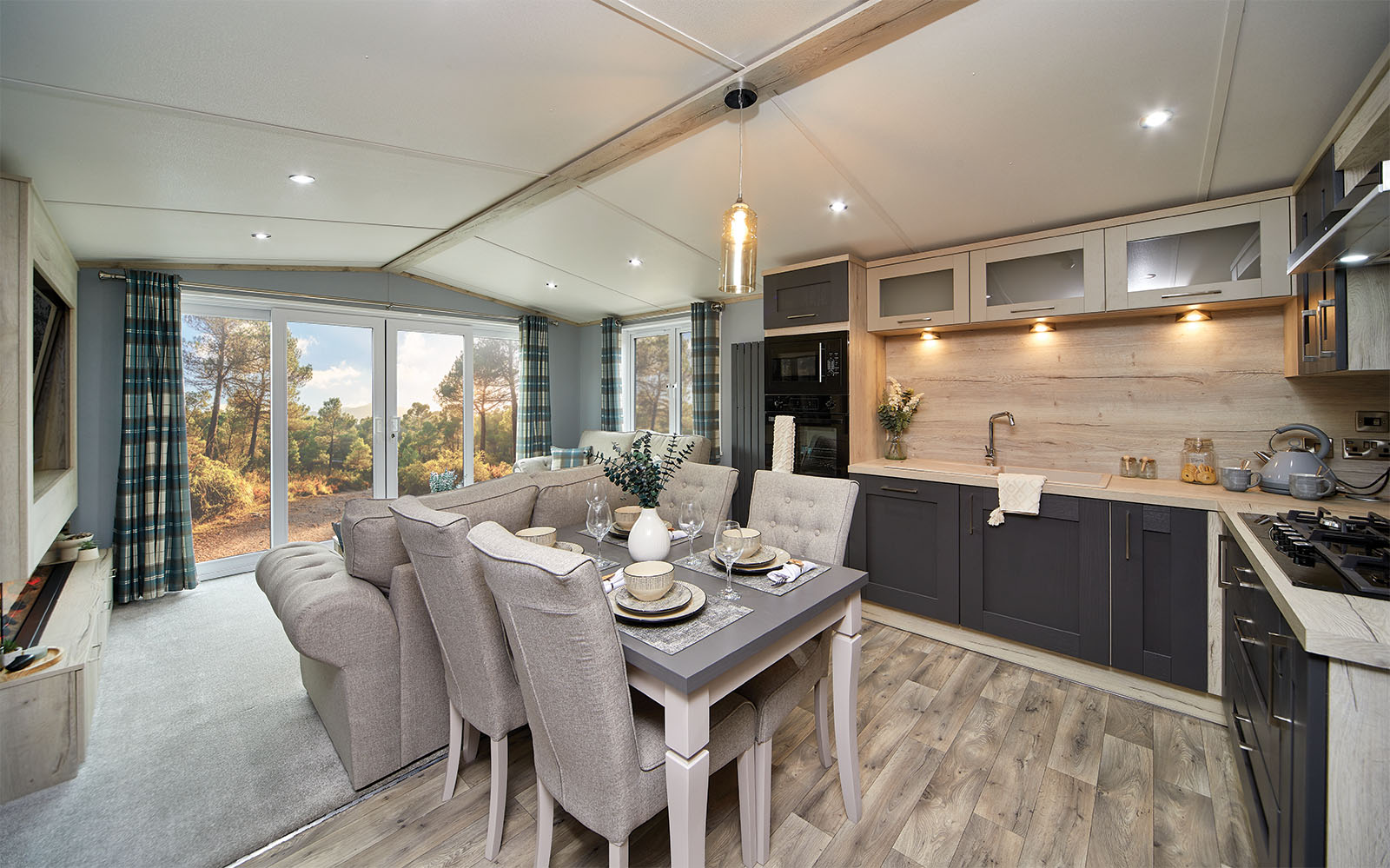 whinfell kitchen-to-lounge